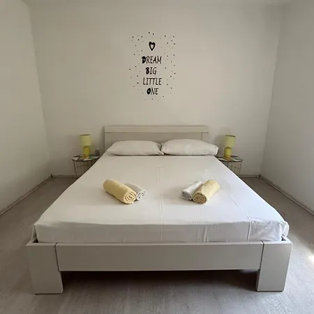 New Ema Ii Apartmán